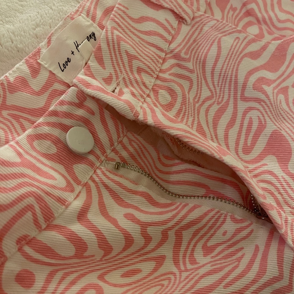 Funky Wide Legs Pant With Pink And White Stripes - Picture 3 of 6